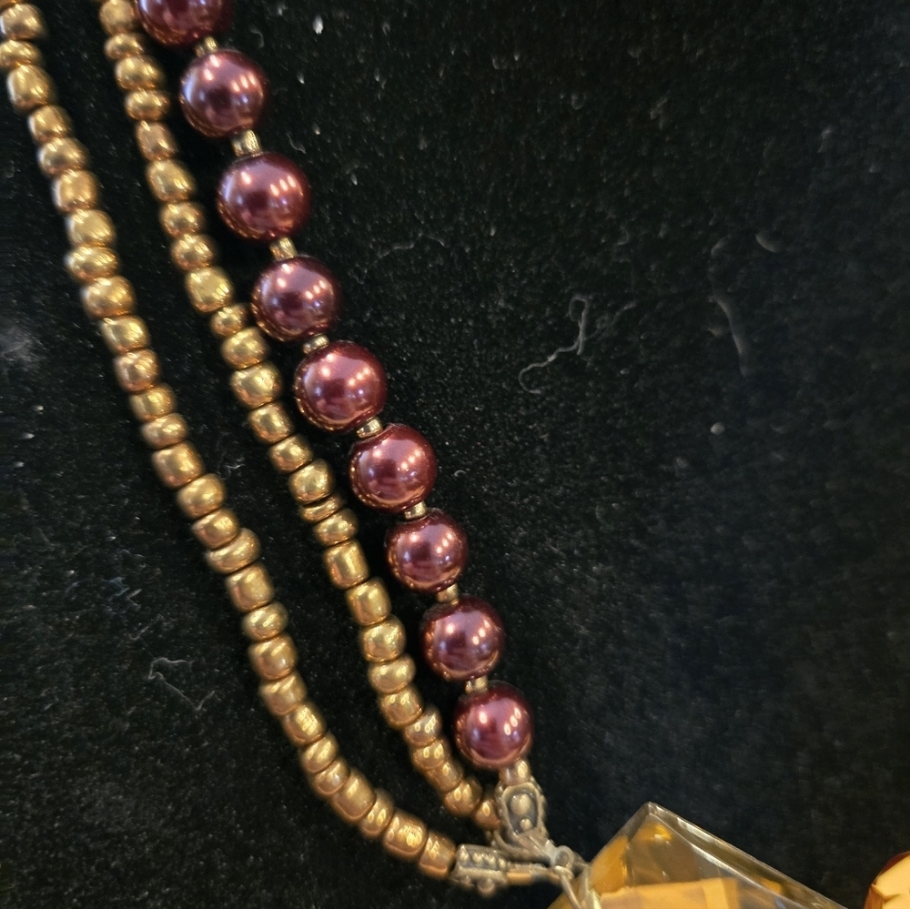 Elegant Beaded Necklace with Amber and Purple Accents - Picture 5 of 5